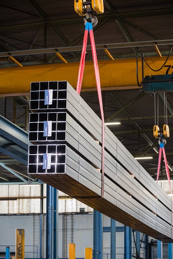 weathering grade steel celsius on crane