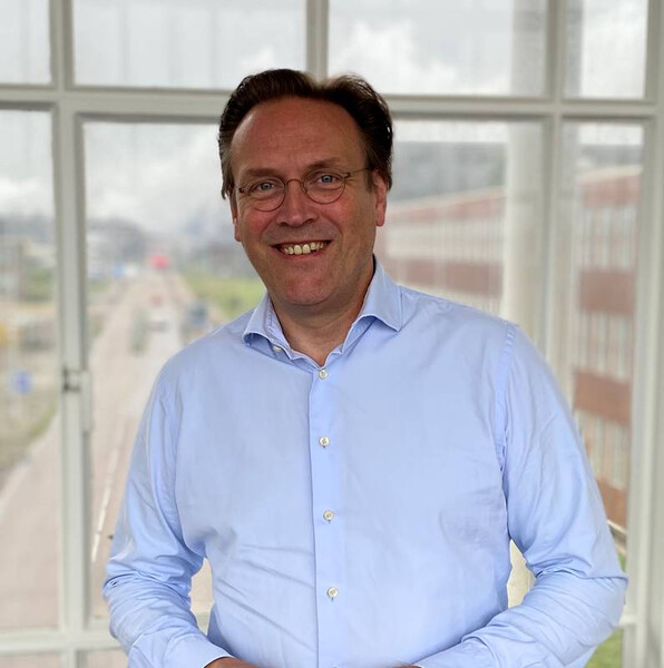 Luc Brantjes - Packaging Sales Director Luc Brantjes - Packaging Sales Director