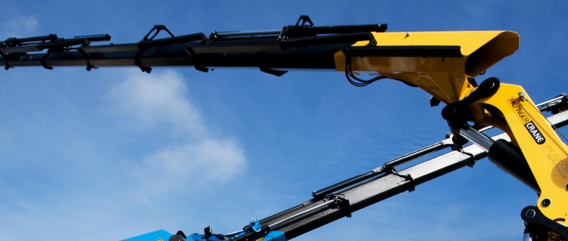 Palfinger crane extended arm