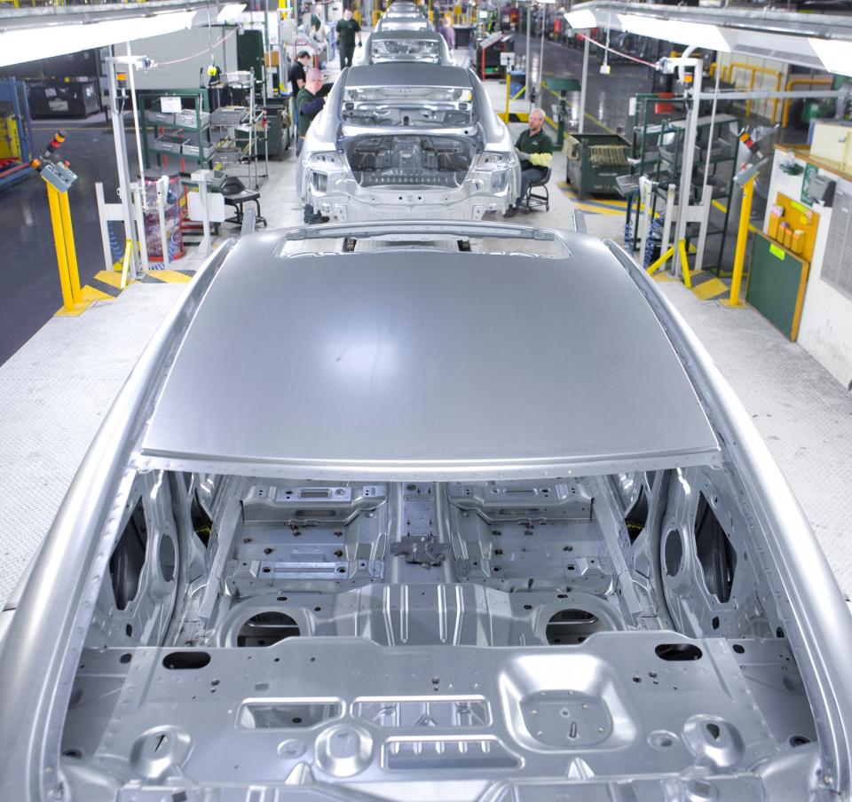 Vehicle assembly