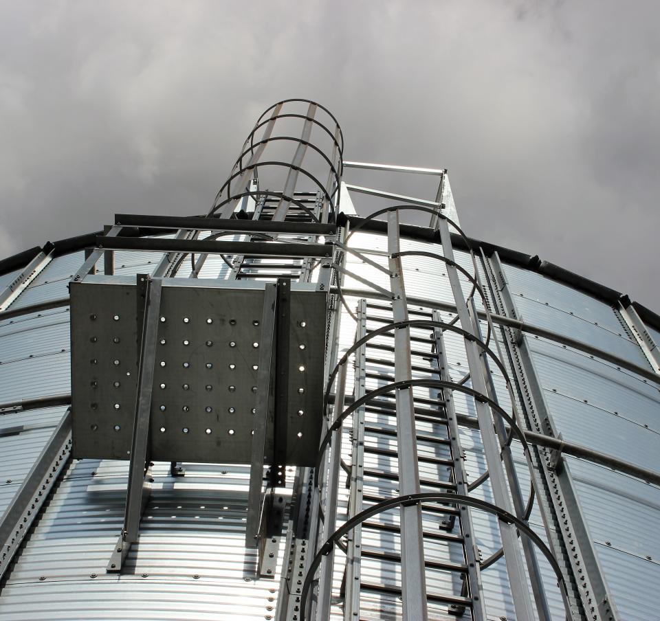 Silo-industry-agriculture