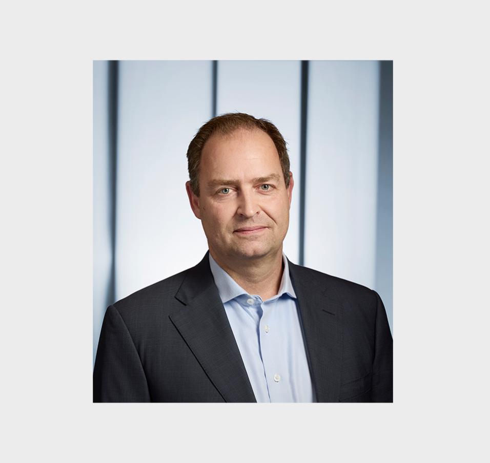 Stijn van Buul - Data on Demand