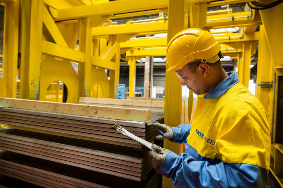 Decoiled steel sheet up to 25mm thick